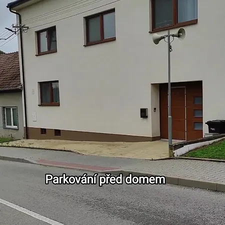 V Přízemí Rd - Terasa, Bazén, Zahrada Apartamento Nechvalin