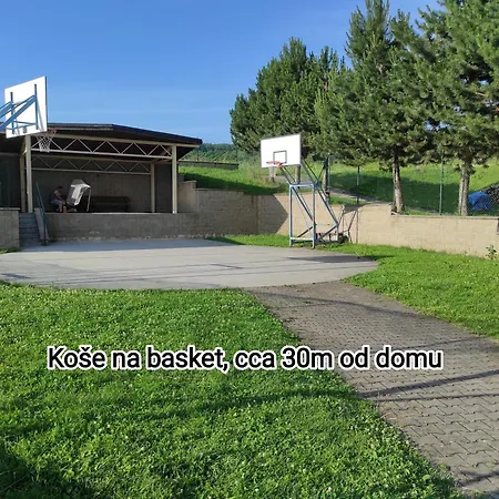 V Přízemí Rd - Terasa, Bazén, Zahrada Apartamento